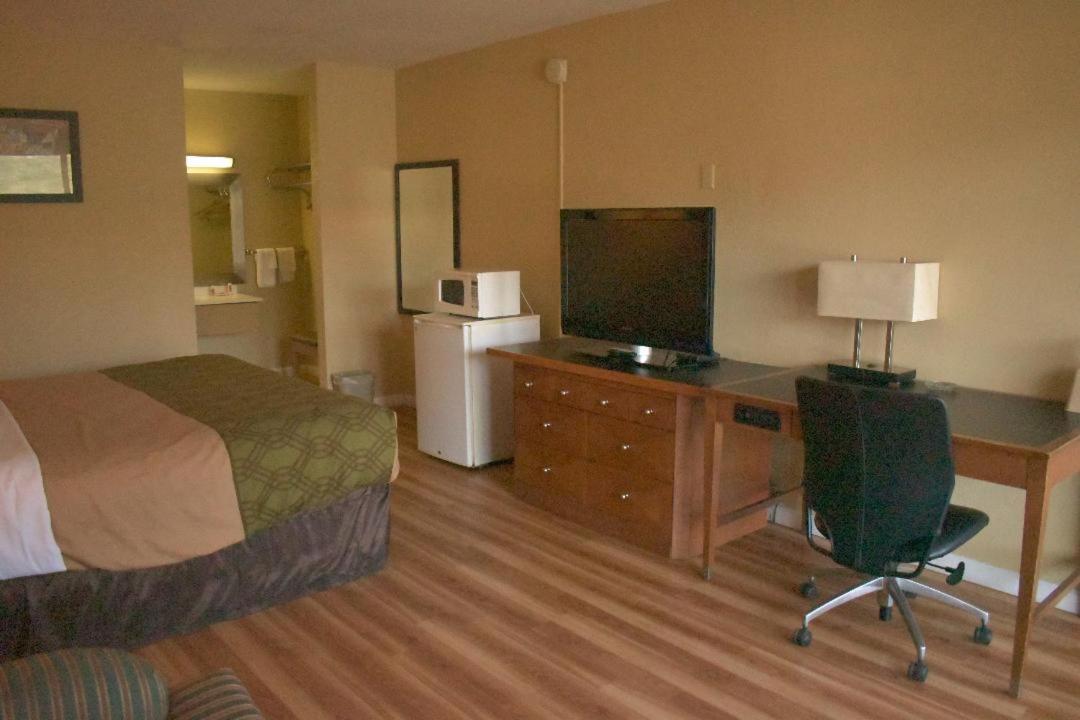 Amerivu Inn-Gilbertsville Extérieur photo